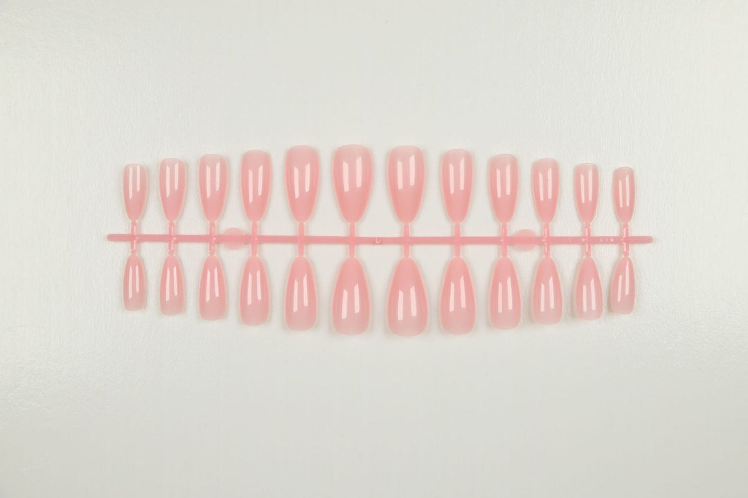 French Tip Press-On Nail Tips Stornfield