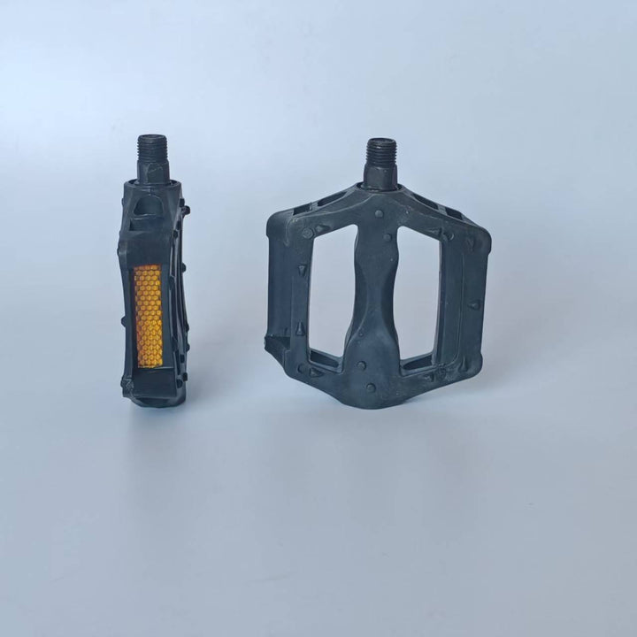 Premium Non-Slip Bicycle Pedals Stornfield