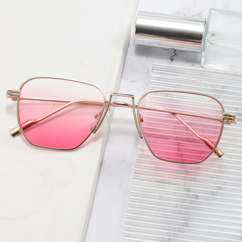 Women’s fashionable square glasses with minimalist frame structure Stornfield