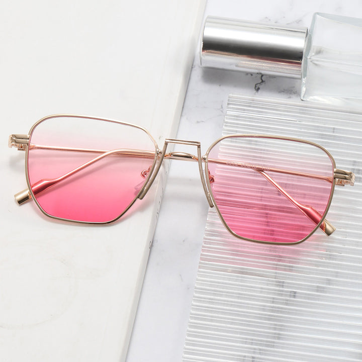 Women’s fashionable square glasses with minimalist frame structure Stornfield