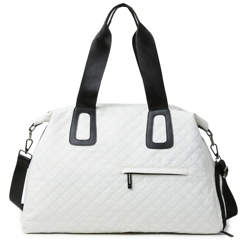 Elegant and Practical Weekender Bag Stornfield