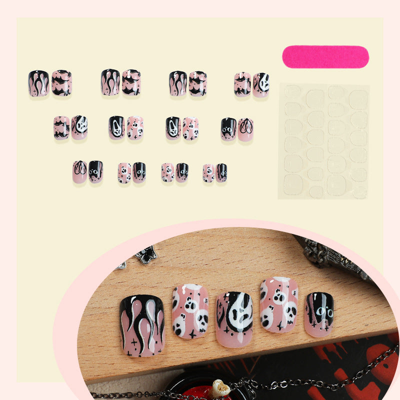 Artistic Halloween-Themed Press-On Nail Set Stornfield