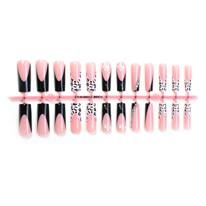 Artistic Press-On Nail Set with Creative Patterns Stornfield
