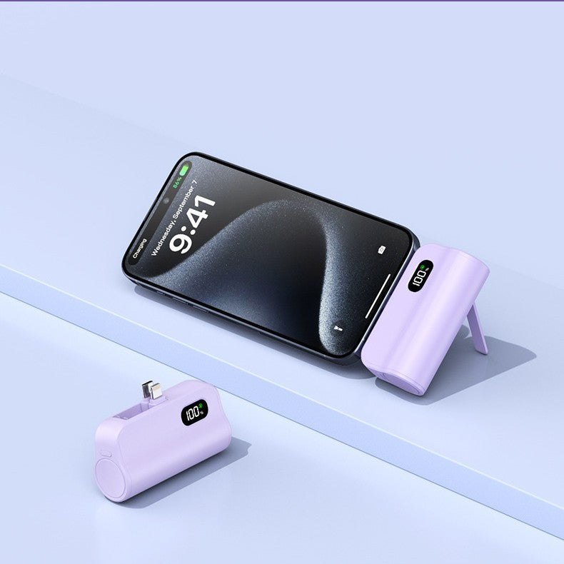 Foldable Powerbank with Digital Charging Display Stornfield