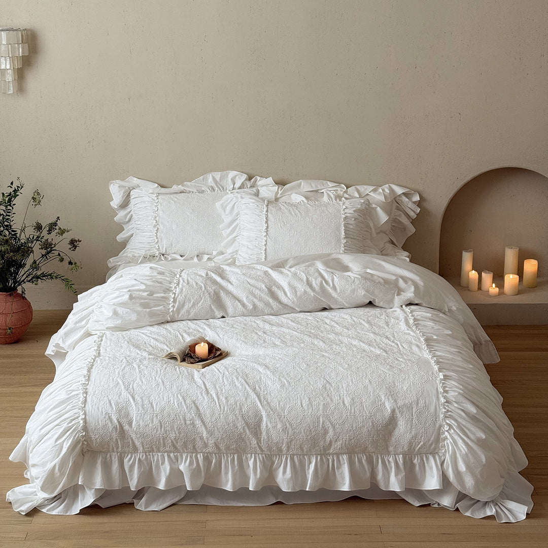 Boho Cotton Eyelet Embroidered Ruffled Duvet Cover Set with Hidden Closure & Frilled Shams