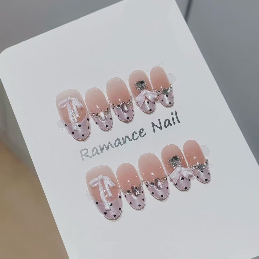 Elegant Decorative Press-On Nail Art Stornfield