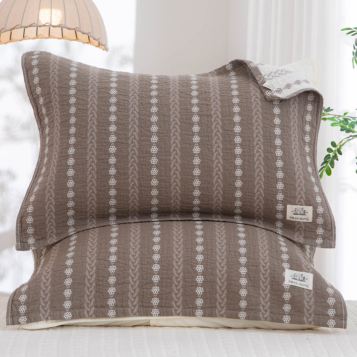 Women's pillowcase with modern checkered pattern Stornfield