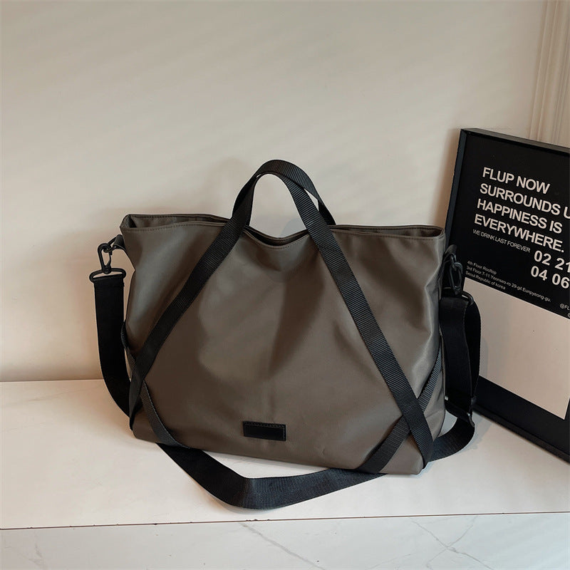 Comfortable everyday shoulder bag Stornfield