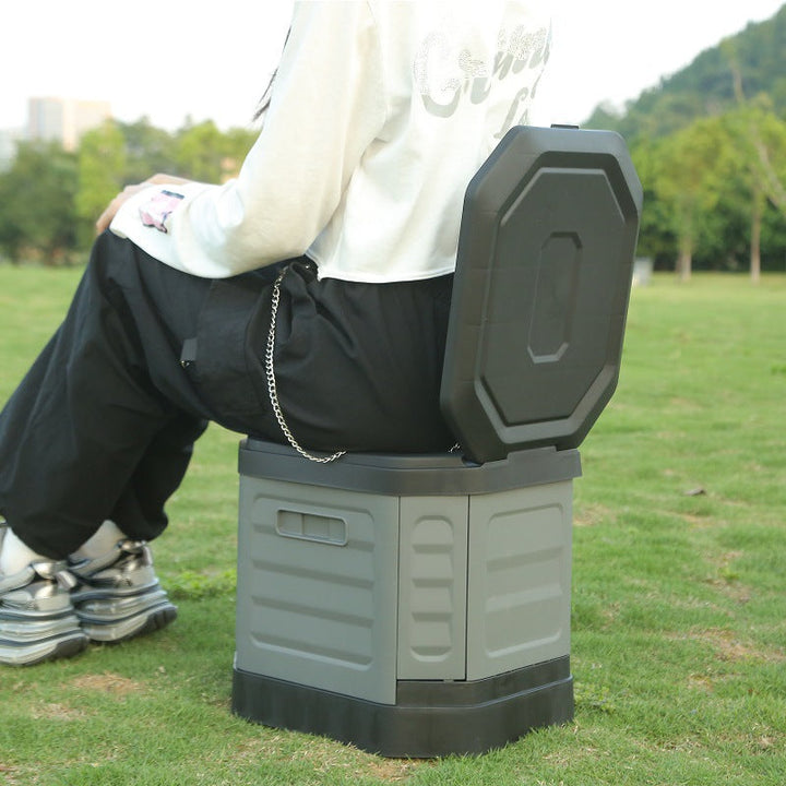 Portable camping composting toilet with detachable waste container Stornfield