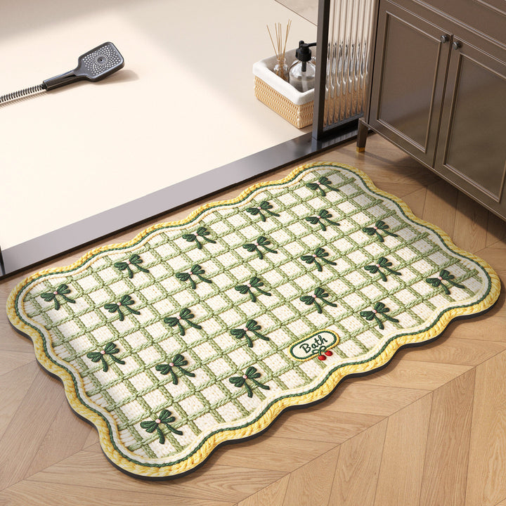 Decorative Heart-Themed Bath Mat