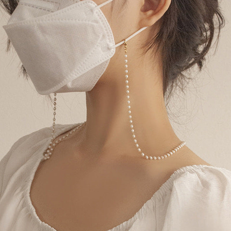 Elegant Pearl Necklace Stornfield