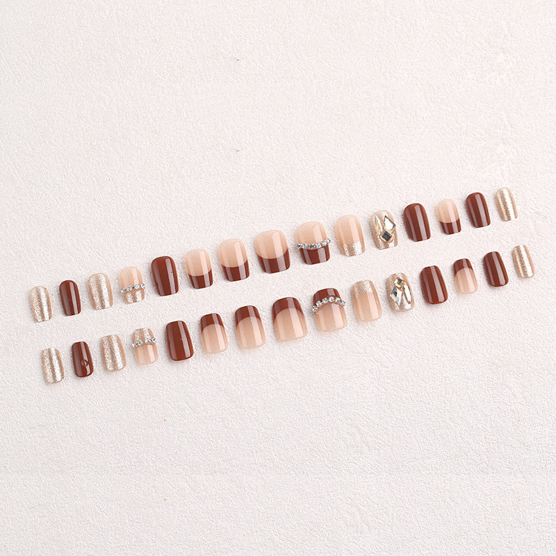 Nail set with Sparkling Crystal and Glitter Accents Stornfield