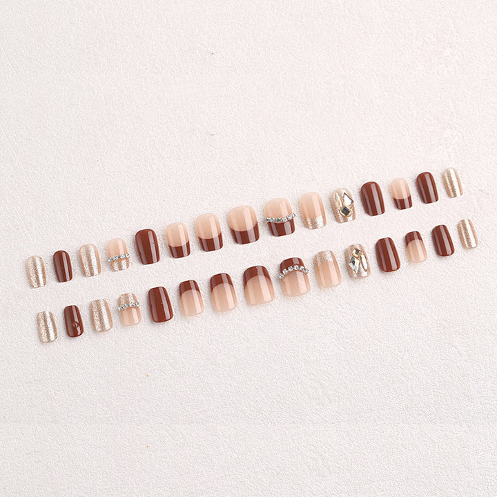 Nail set with Sparkling Crystal and Glitter Accents Stornfield