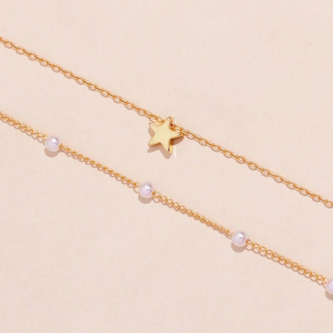 Layered Pearl and Star Pendant Necklace Stornfield