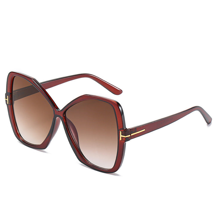 Fashionably Oversized Geometric Sunglasses Stornfield