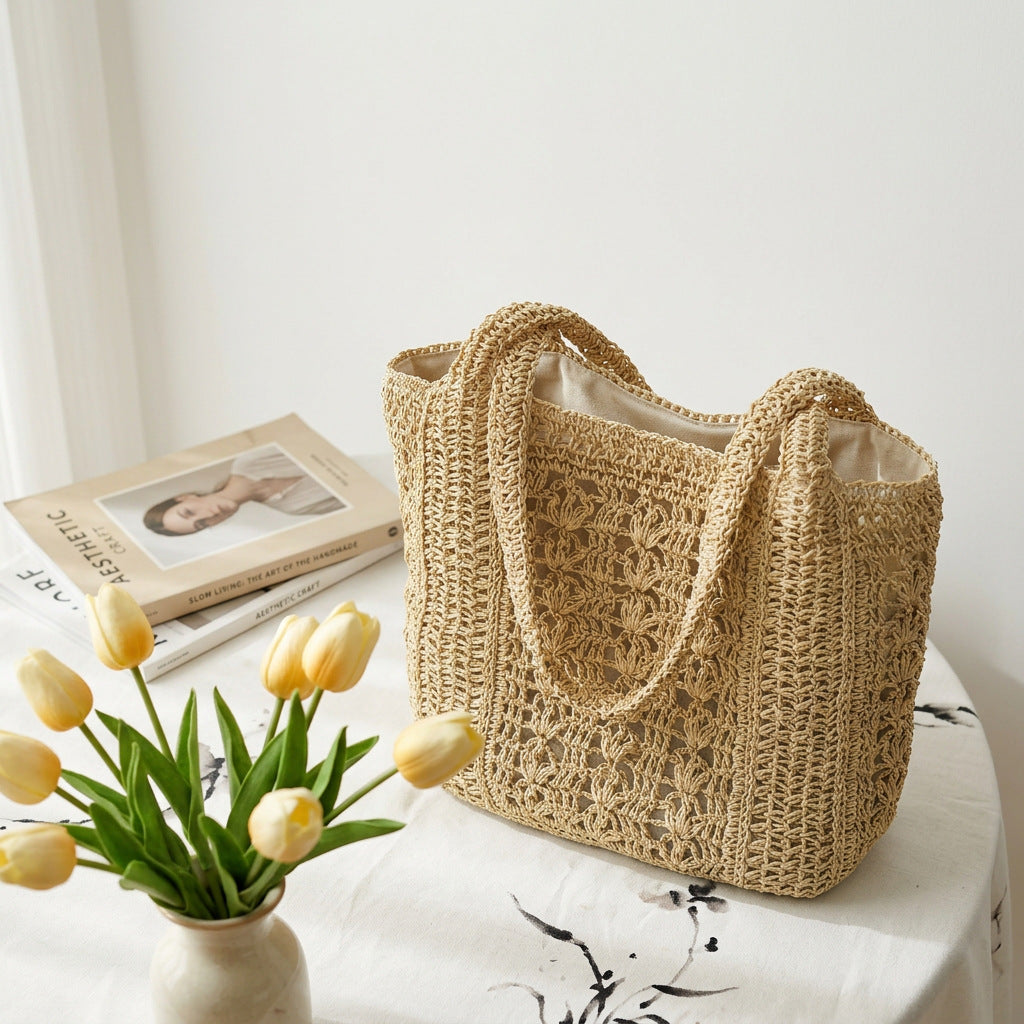 Boho Style Handbag Made of Braided Natural Material Stornfield