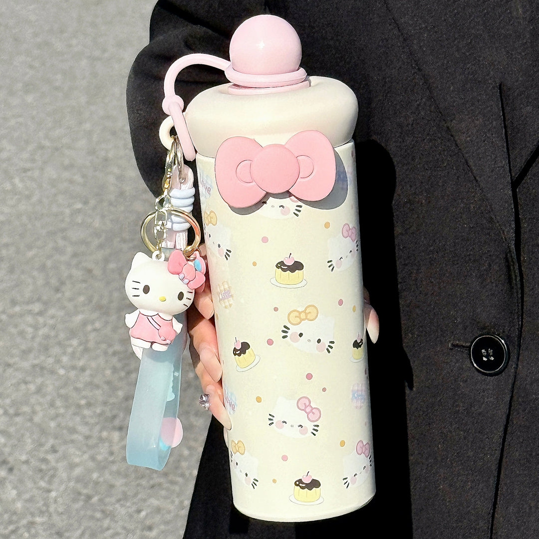Ladies stylish water bottle with practical carry handle Stornfield