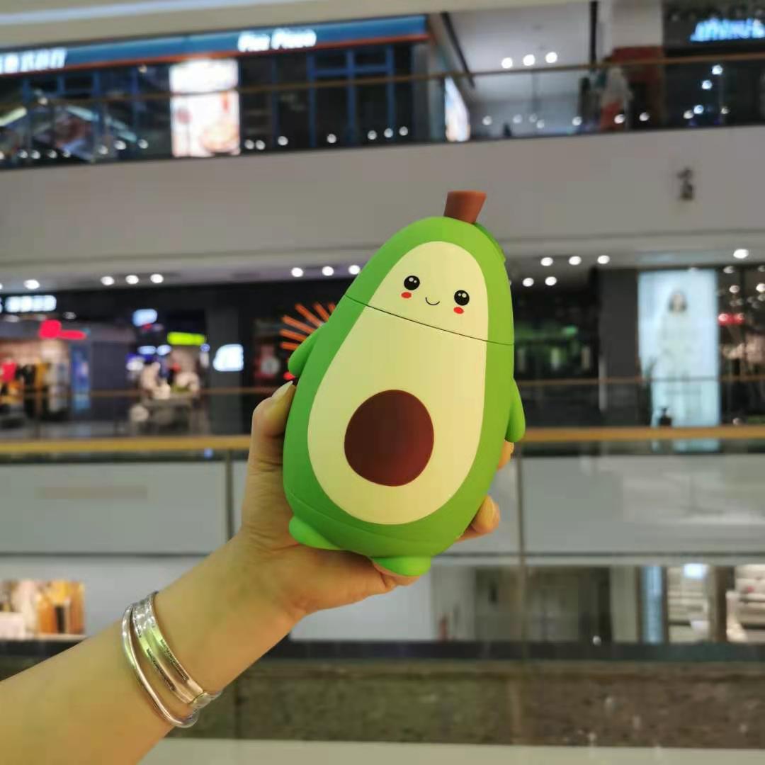 Ladies creative Avocado drinking bottle Stornfield