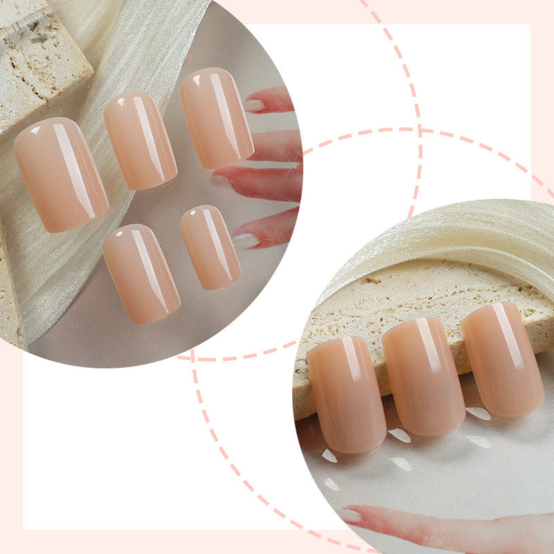 Artificial nail set in elegant nude look Stornfield