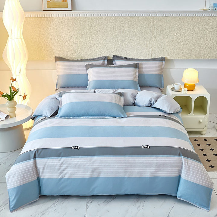 Cozy Heart Pattern Bedding Set