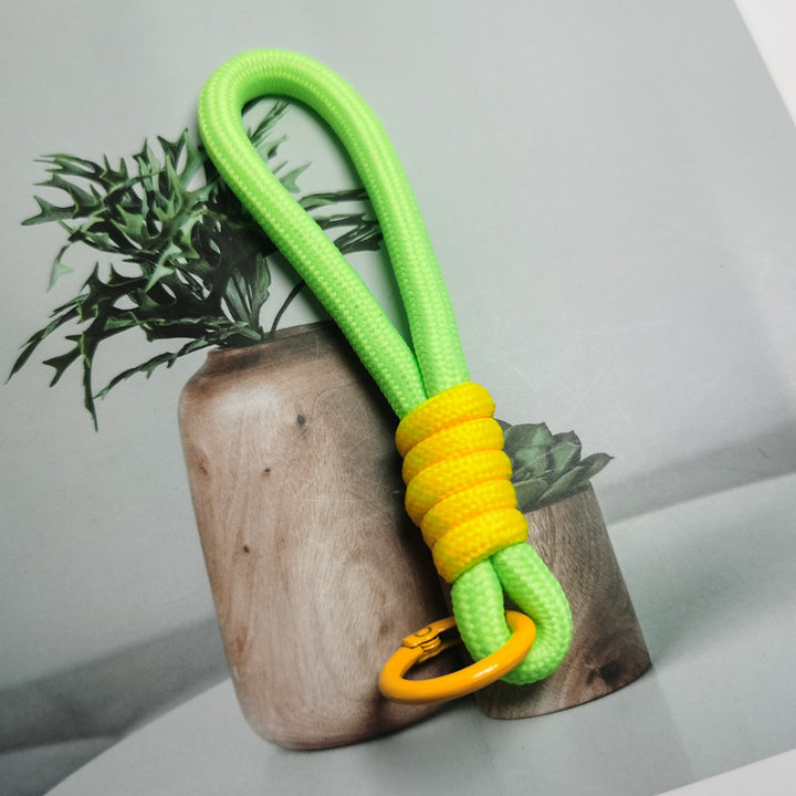 Heavy-Duty Paracord Keychain Holder Stornfield
