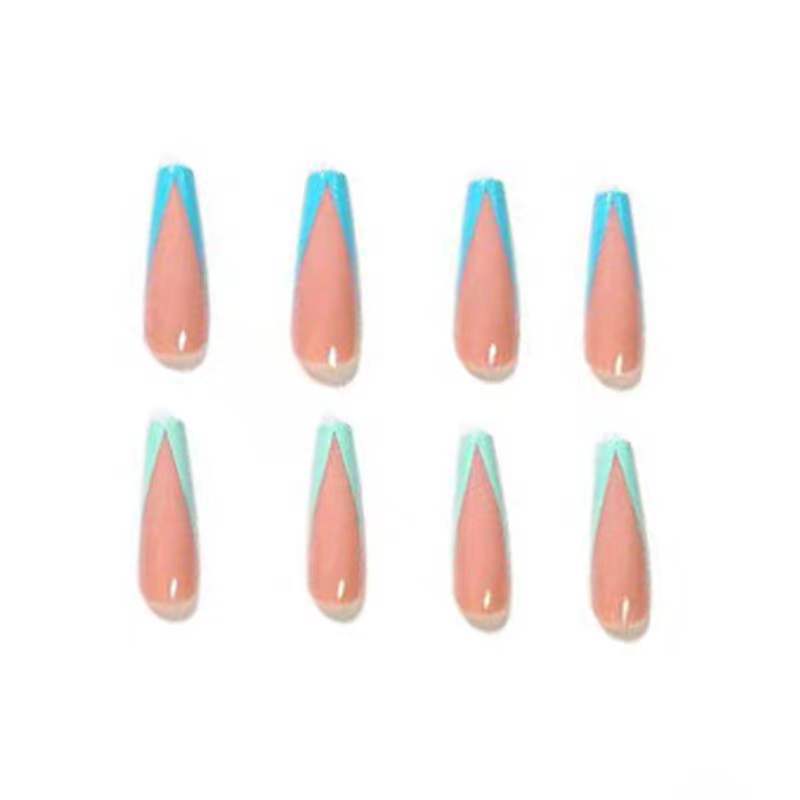 Elegant artificial nails with geometric design Stornfield