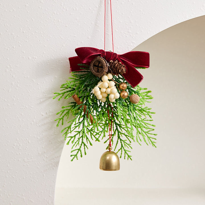 Decorative Christmas Wreath Stornfield