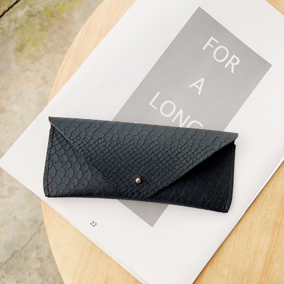 Textured Leather Eyewear Case Stornfield