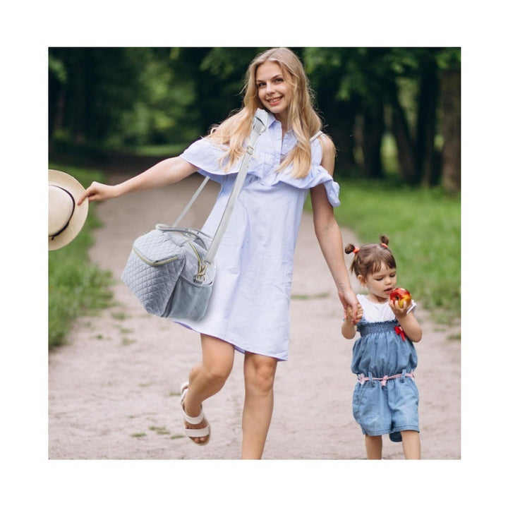 Multifunctional cooler bag with insulated interior compartment Stornfield