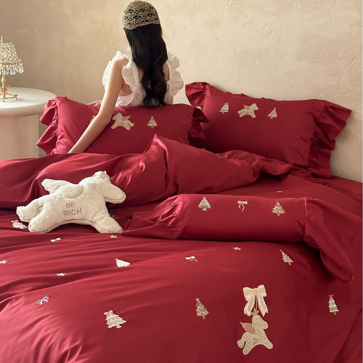 Ruffled Embroidered Cotton Sateen Duvet Cover Set with Appliqué Teddy & Bow Shams