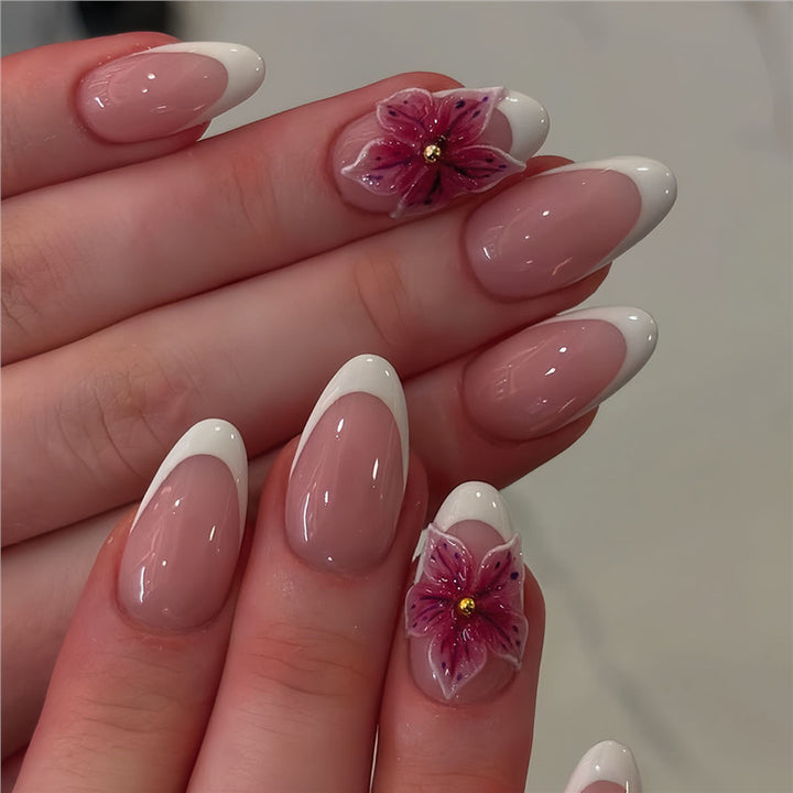 Elegant Floral Design Press-On Nail Extensions Stornfield