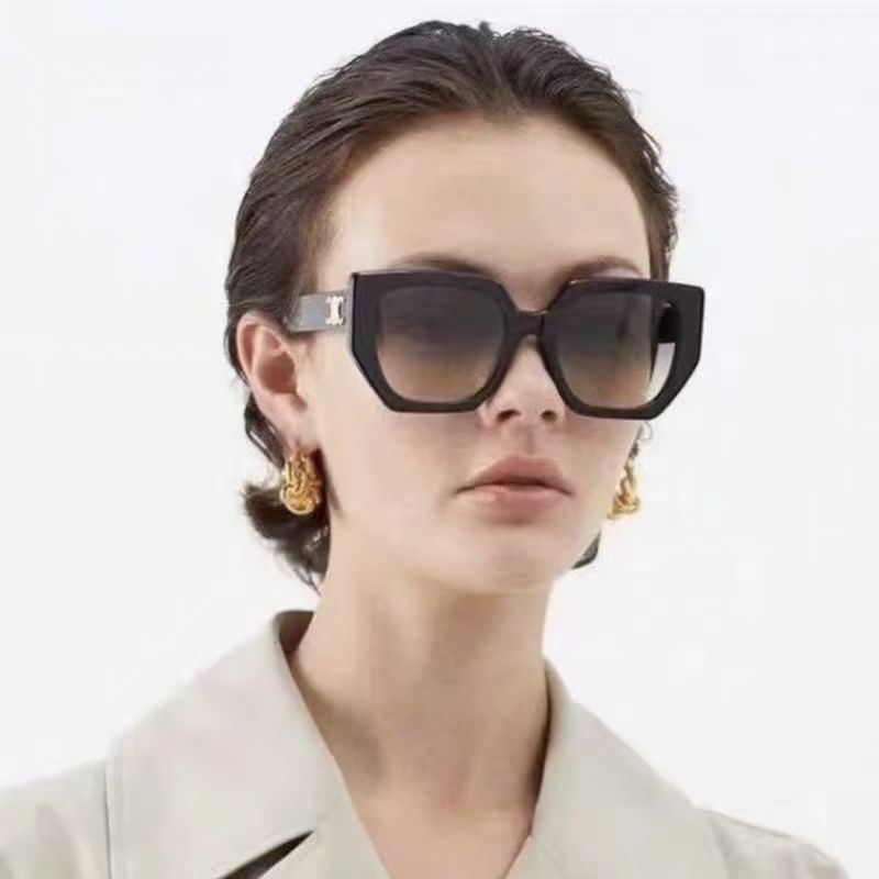 Women's statement sunglasses with glamorous frame Stornfield