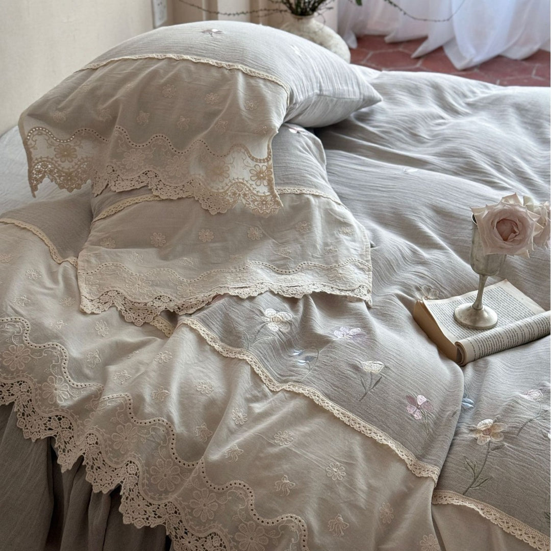 Embroidered Linen-Cotton Ruffled Duvet Cover Set with Lace Trim and Pillow Shams