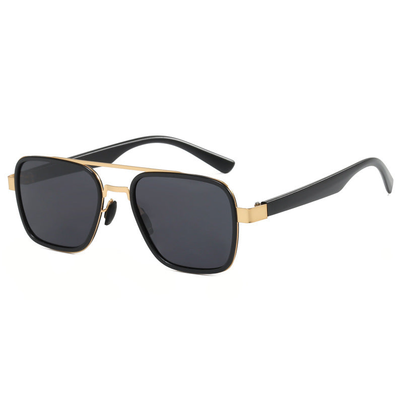 Ladies' fashionable sunglasses with square frame and innovative lenses Stornfield