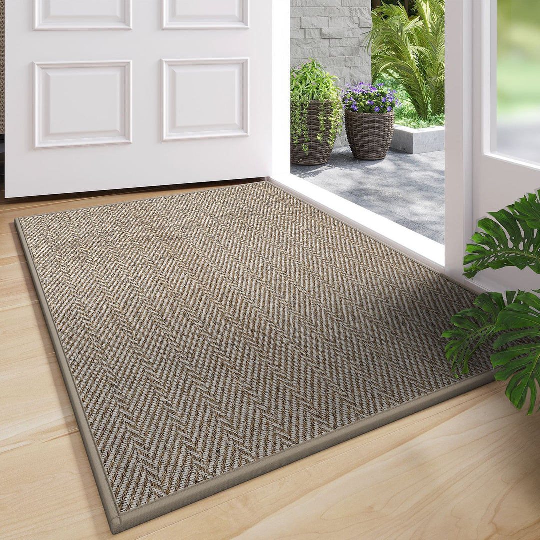 Elegant Woven Welcome Mat