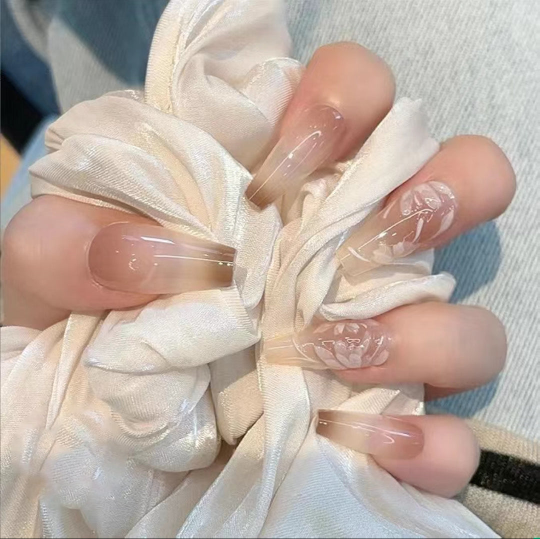 Elegant Press-On Nail Set Stornfield