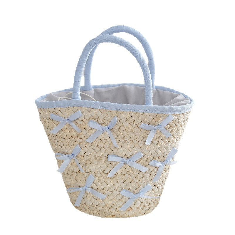 Basket bag with delicate bows and Stornfield lining
