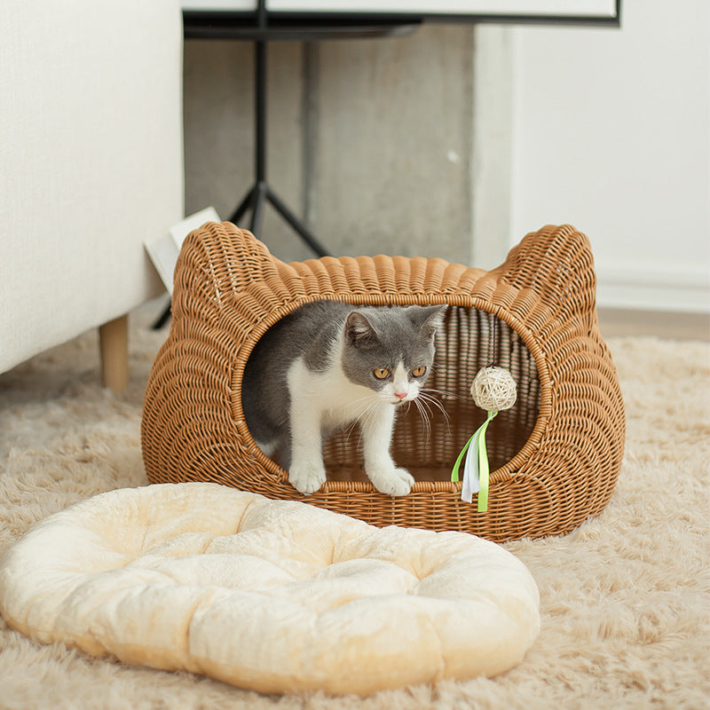 Cozy cat bed in animal design Stornfield