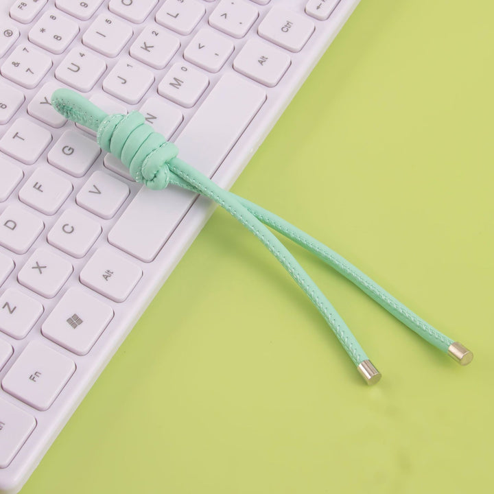 Elegant Silicone Cable Organizer Stornfield