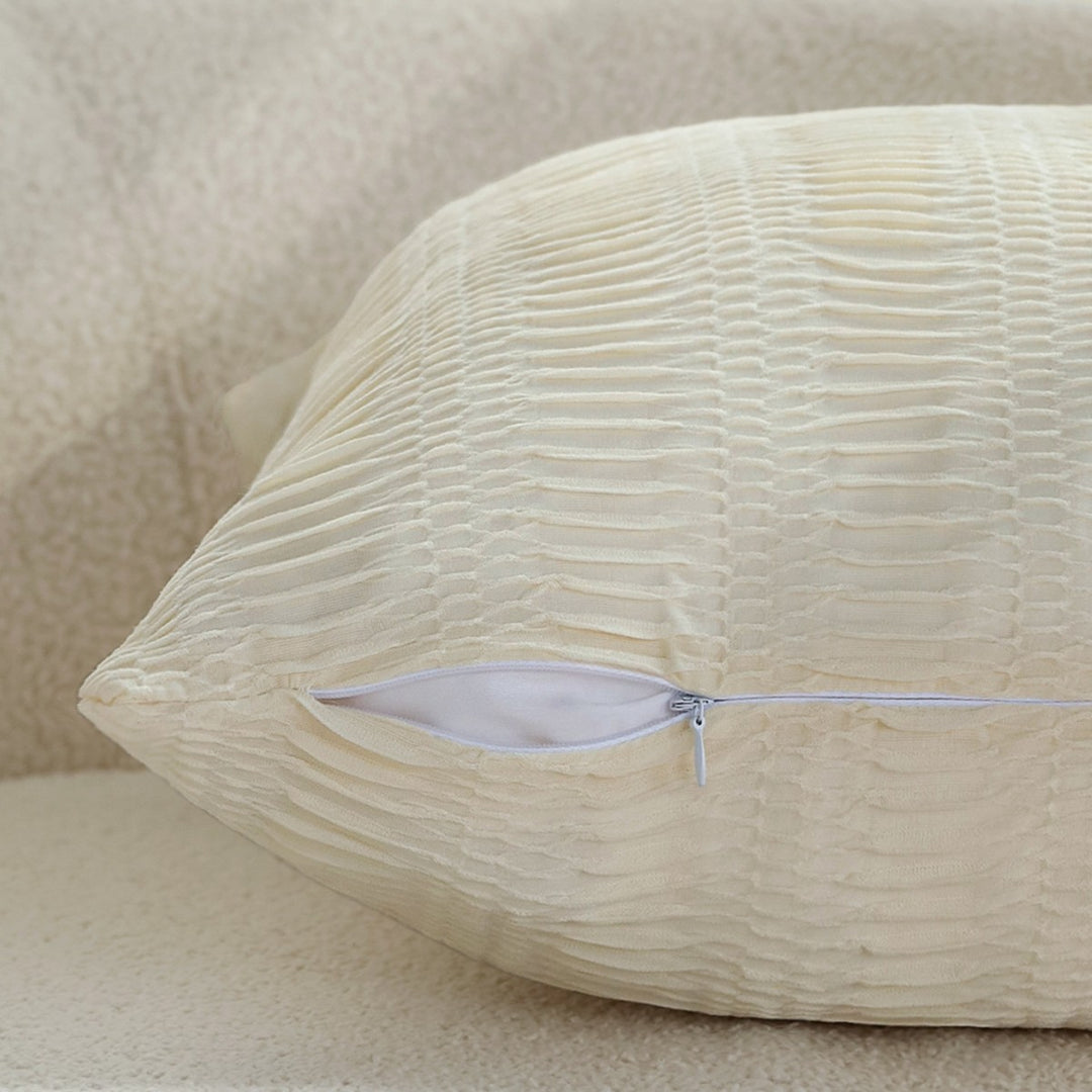 Structured lounge cushions