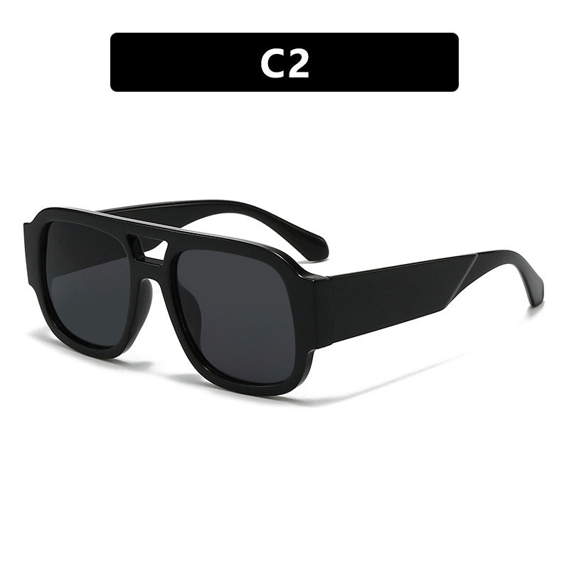 Ladies modern sunglasses in elegant rectangular design Stornfield