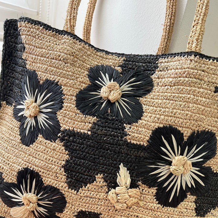 Handcrafted beach bag with floral design Stornfield