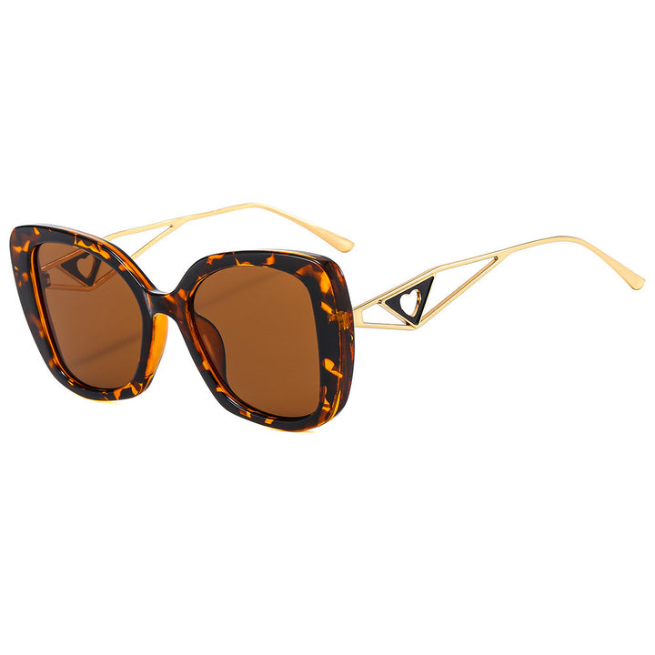 Ladies fashionable sunglasses with striking square frame design Stornfield