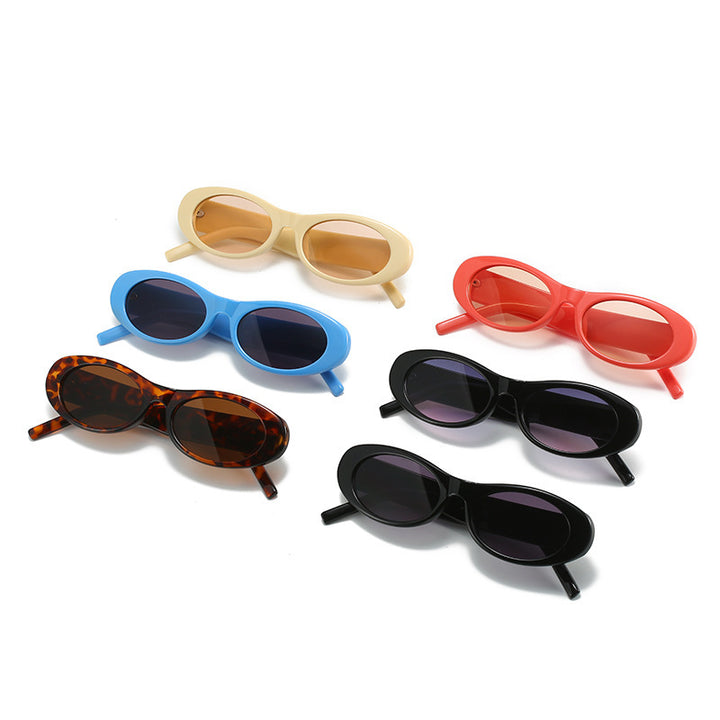 Vintage-Inspired Oval Frame Sunglasses Stornfield