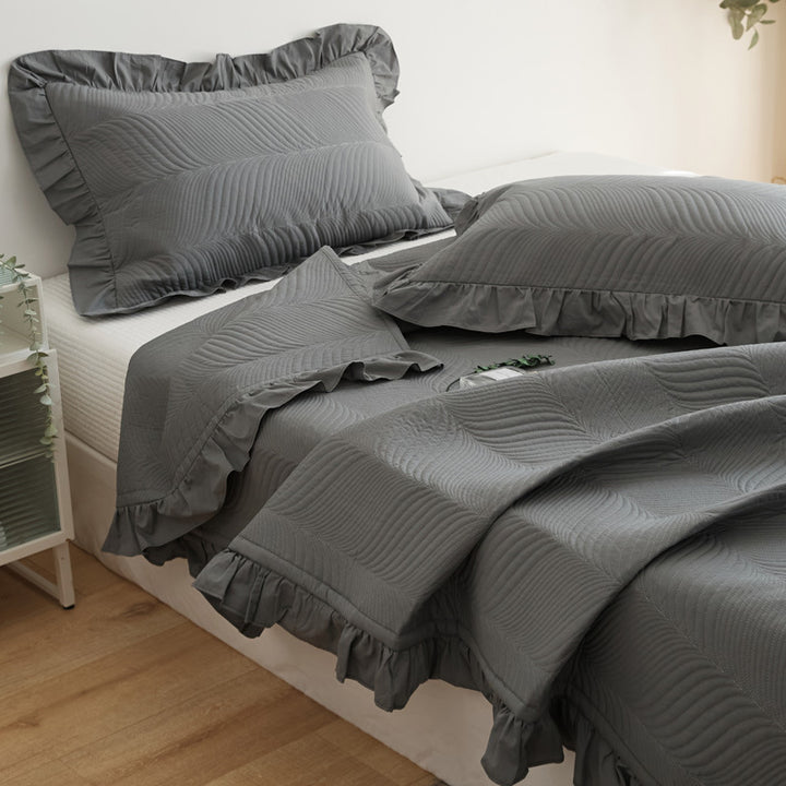 Quilted Wave-Texture Ruffled Bedspread Set with Pillow Shams