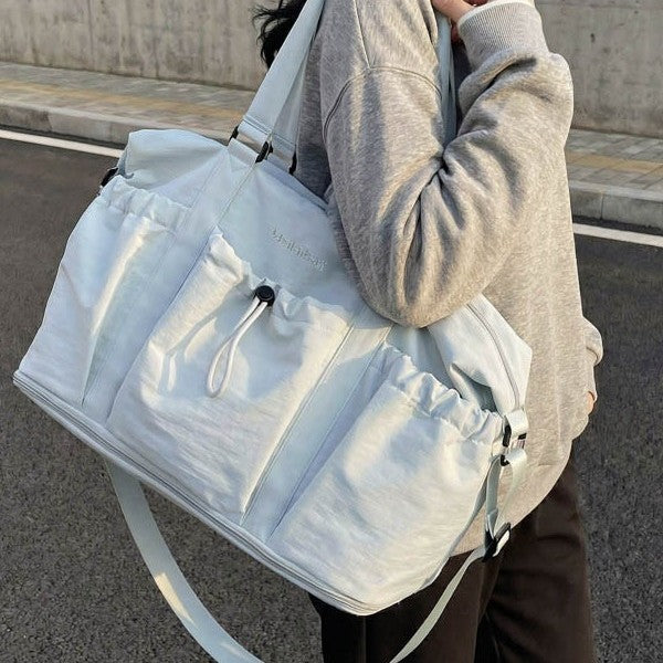 Durable Multi-Pocket Travel Duffel