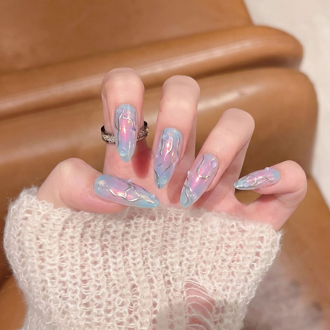 Iridescent Press-On Nail Set Stornfield