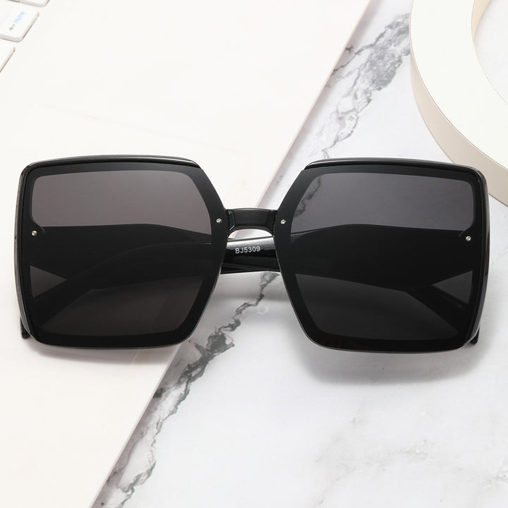 Ladies oversized square sunglasses Stornfield