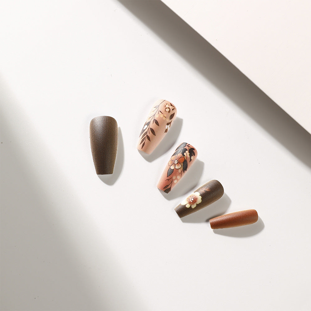 Fake Nail Set with Elegant Floral Designs Stornfield