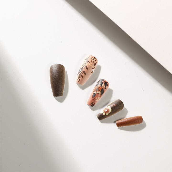 Fake Nail Set with Elegant Floral Designs Stornfield